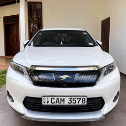 Toyota Harrier 2015