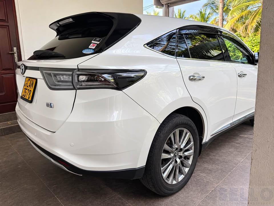Toyota Harrier 2015 - Photo 4