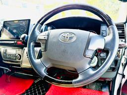 Toyota Hiace 2018 - Photo 8