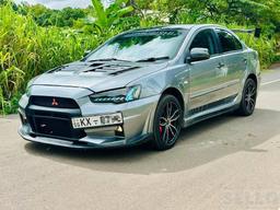 Mitsubishi Lancer 2014 - Photo 9