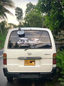 Toyota Hiace 1994 - Photo 3