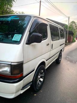 Toyota Hiace 1994 - Photo 5