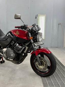 Honda Hornet 2006 - Photo 3