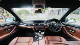 BMW 520i 2012 - Photo 3