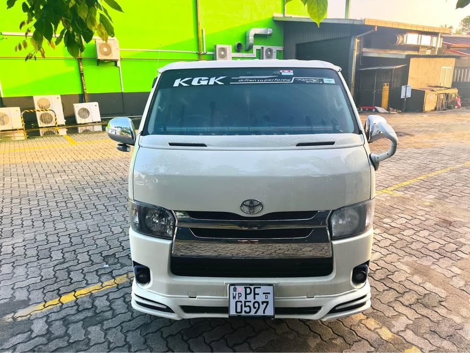 Toyota Hiace 2013 - Photo 7