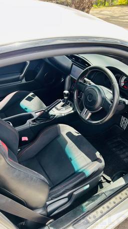 Toyota GT86 2013 - Photo 3