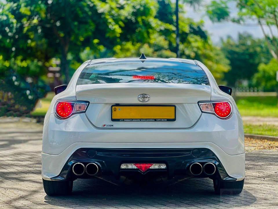 Toyota GT86 2013 - Photo 5