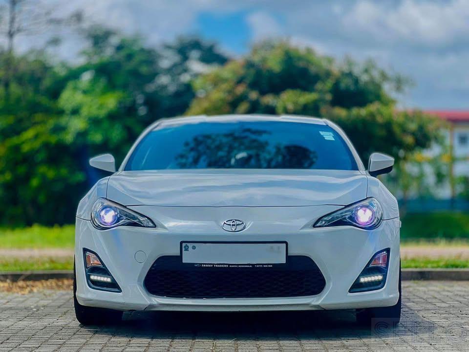 Toyota GT86 2013 - Photo 7
