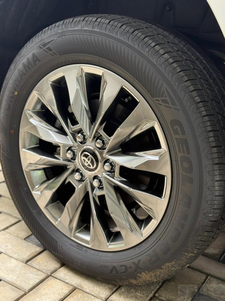 Toyota Land Cruiser 2024 - Photo 4