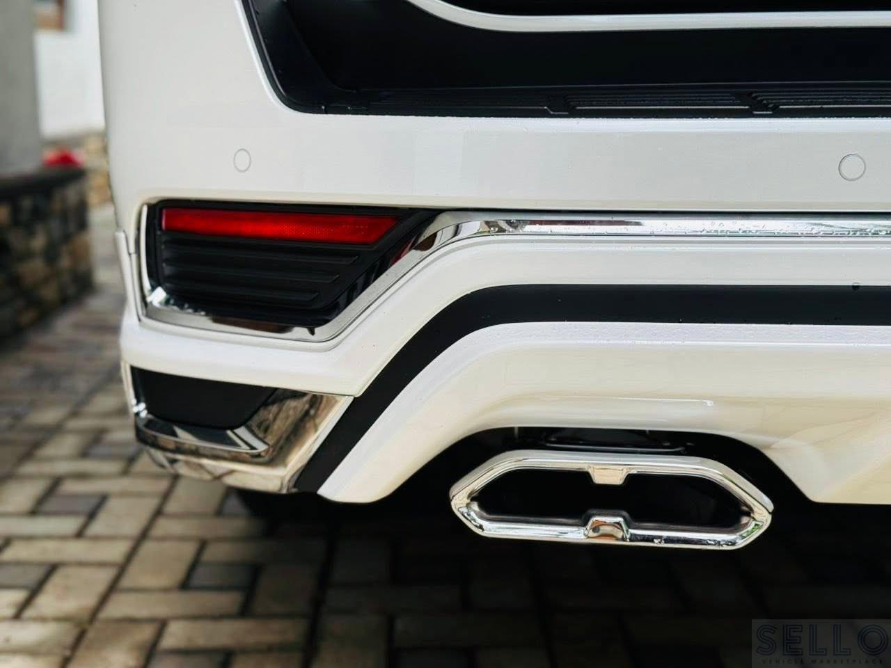 Toyota Land Cruiser 2024 - Photo 16