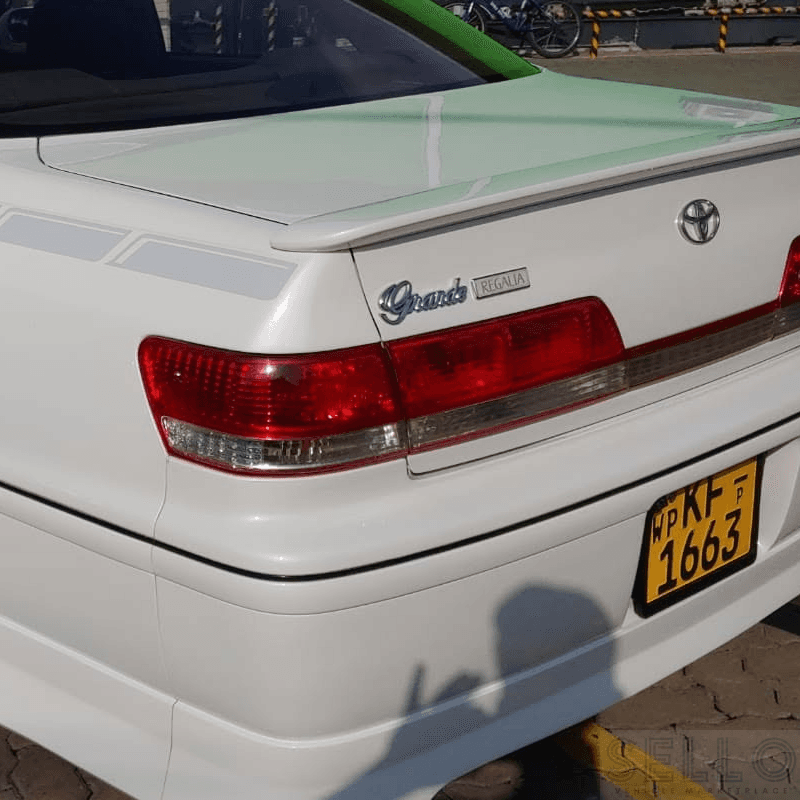 Toyota Mark 1999