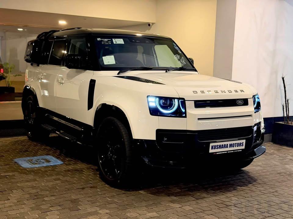 Land Rover Defender 2026 - Photo 3
