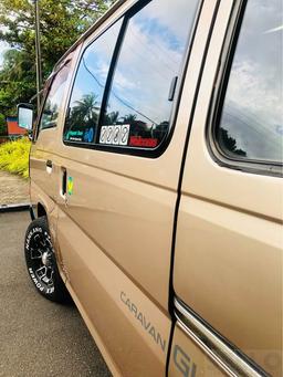 Nissan Caravan 1990 - Photo 5