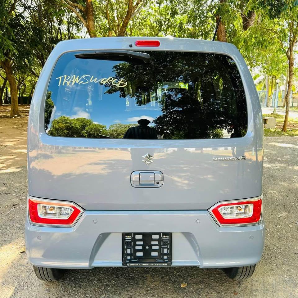 Suzuki Wagon R 2024 - Photo 9