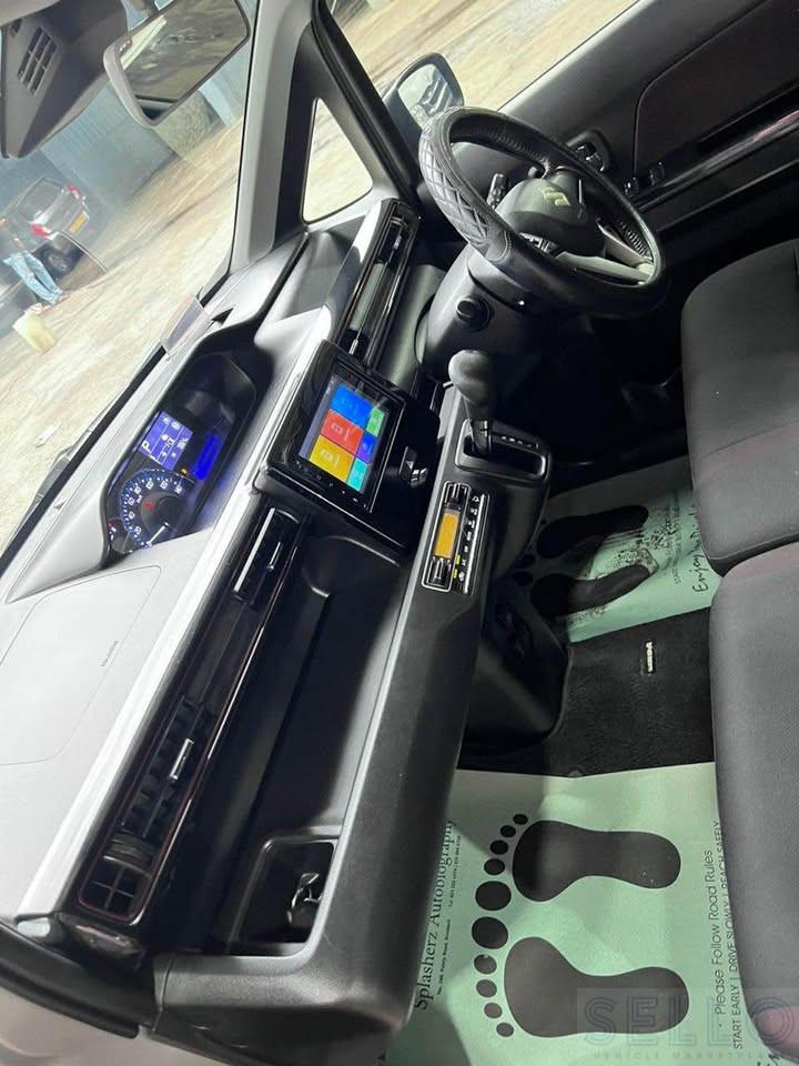 Suzuki Wagon R 2018 - Photo 2