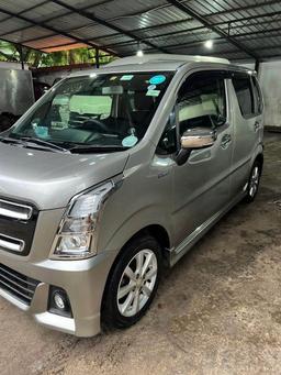 Suzuki Wagon R 2018 - Photo 8