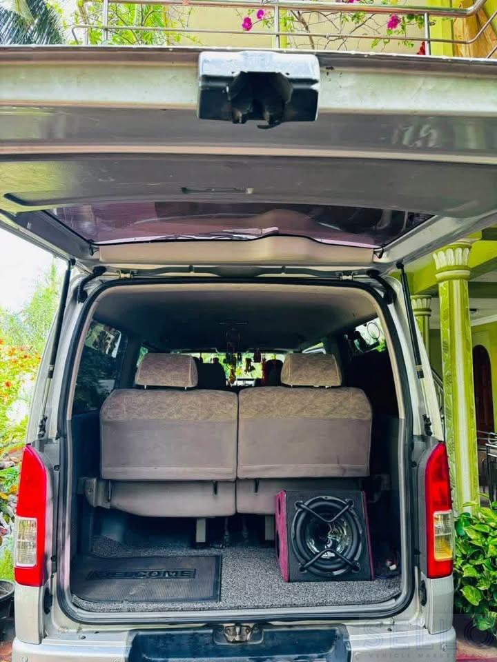 Toyota Hiace 2006 - Photo 6