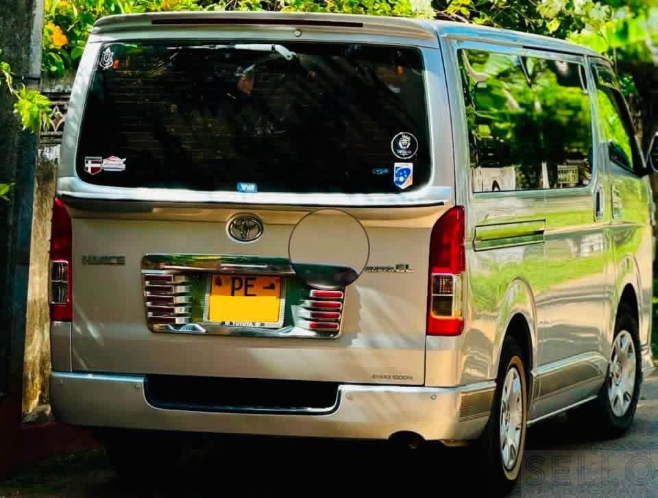 Toyota Hiace 2006 - Photo 7