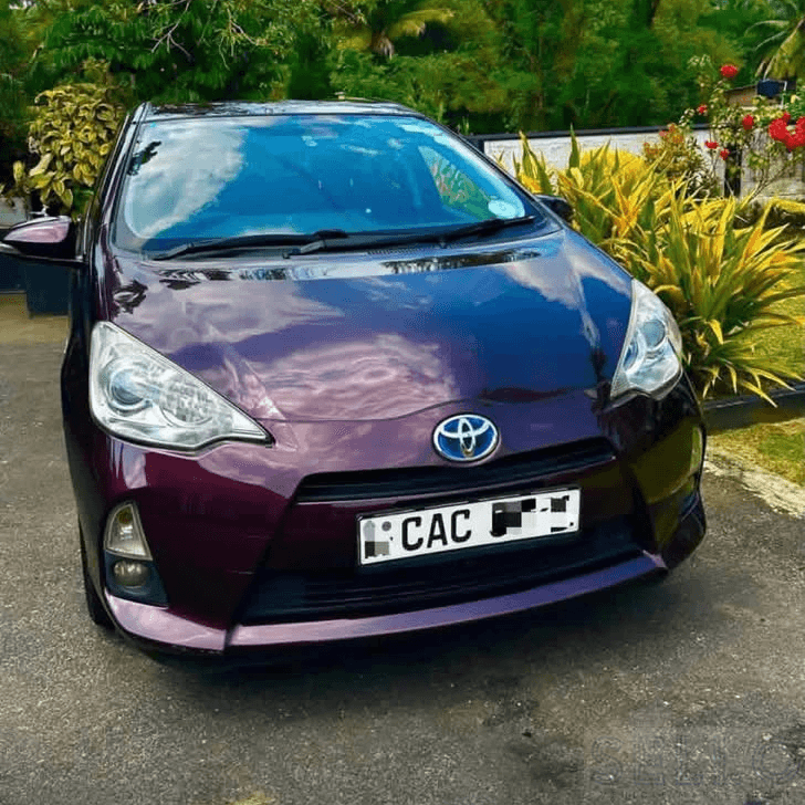 Toyota Aqua 2014