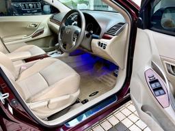 Toyota Premio 2011 - Photo 7