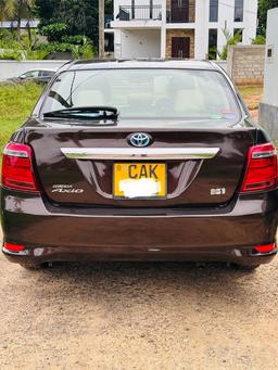 Toyota Corolla Axio 2015 - Photo 2