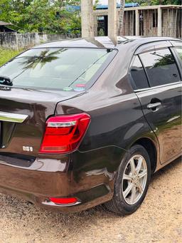 Toyota Corolla Axio 2015 - Photo 3