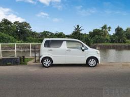 Suzuki Wagon R 2018 - Photo 2