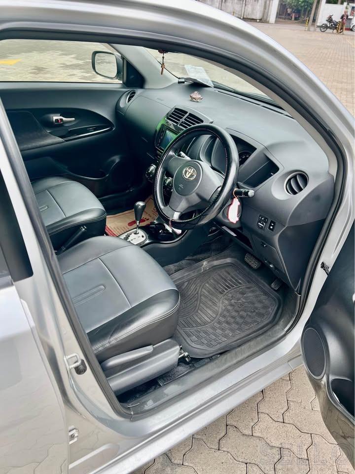 Toyota Ist 2008 - Photo 4