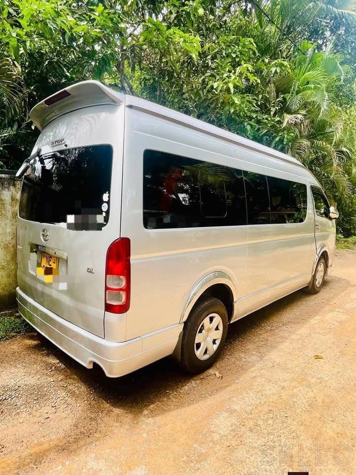 Toyota Hiace 2016 - Photo 5