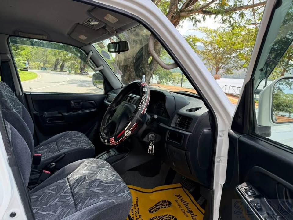 Mitsubishi Pajero 1999 - Photo 3