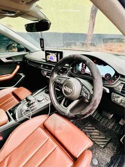 Audi A4 2018 - Photo 2