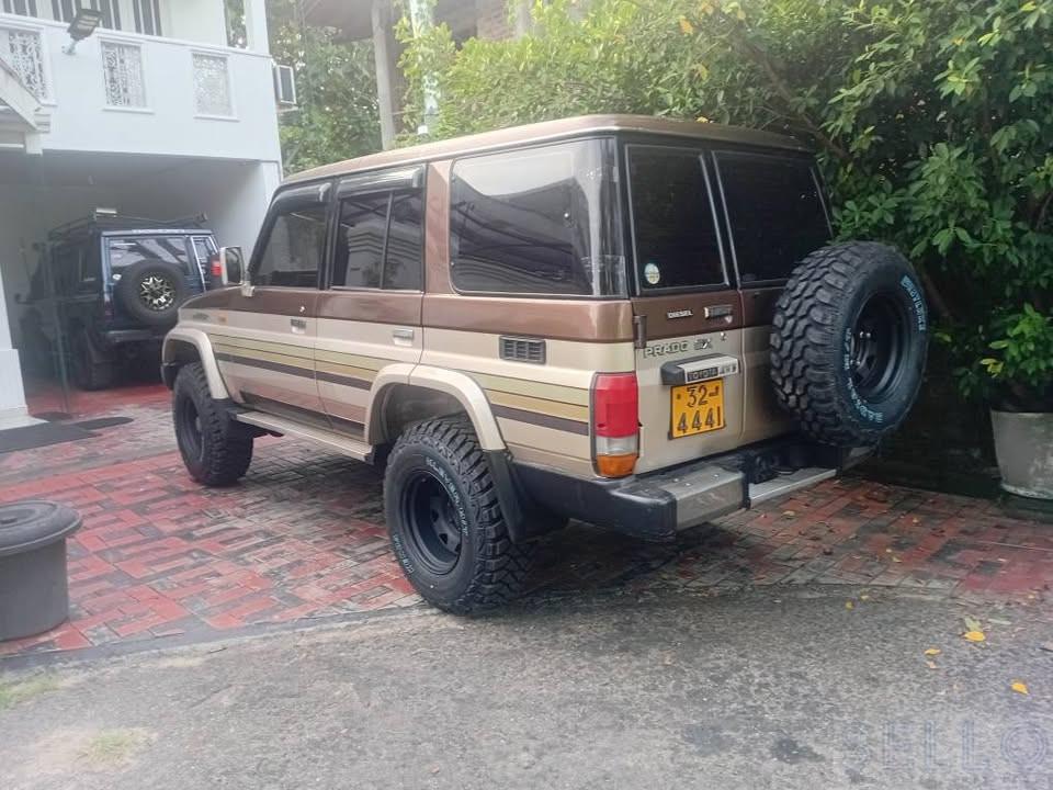 Toyota Land Cruiser 1989 - Photo 3