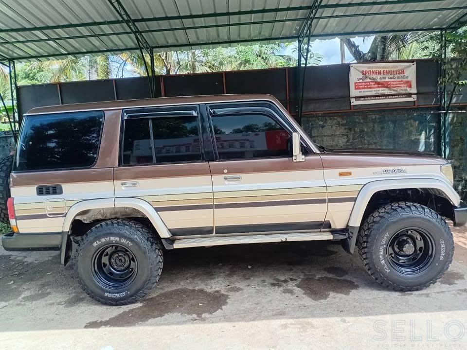 Toyota Land Cruiser 1989 - Photo 7
