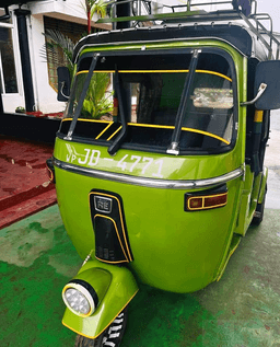 Bajaj RE 2005