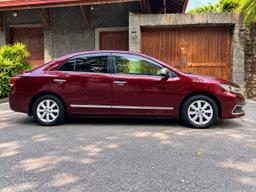 Toyota Premio 2017 - Photo 4
