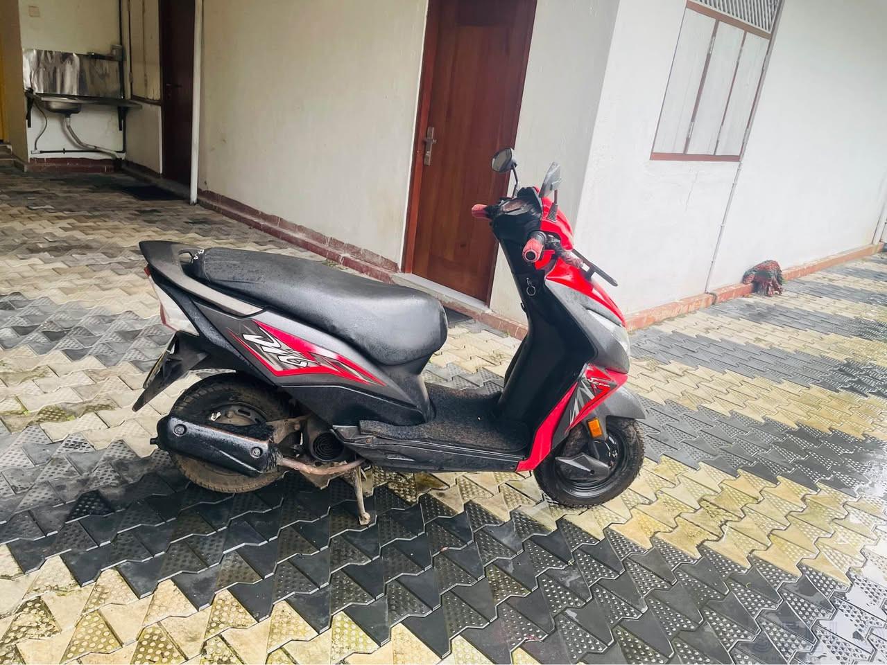 Honda Dio 2018 - Photo 8