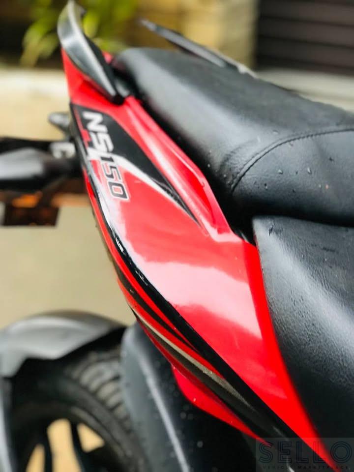 Bajaj Pulsar 2016 - Photo 6