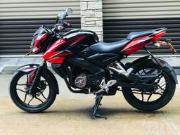 Bajaj Pulsar 2016 - Photo 8