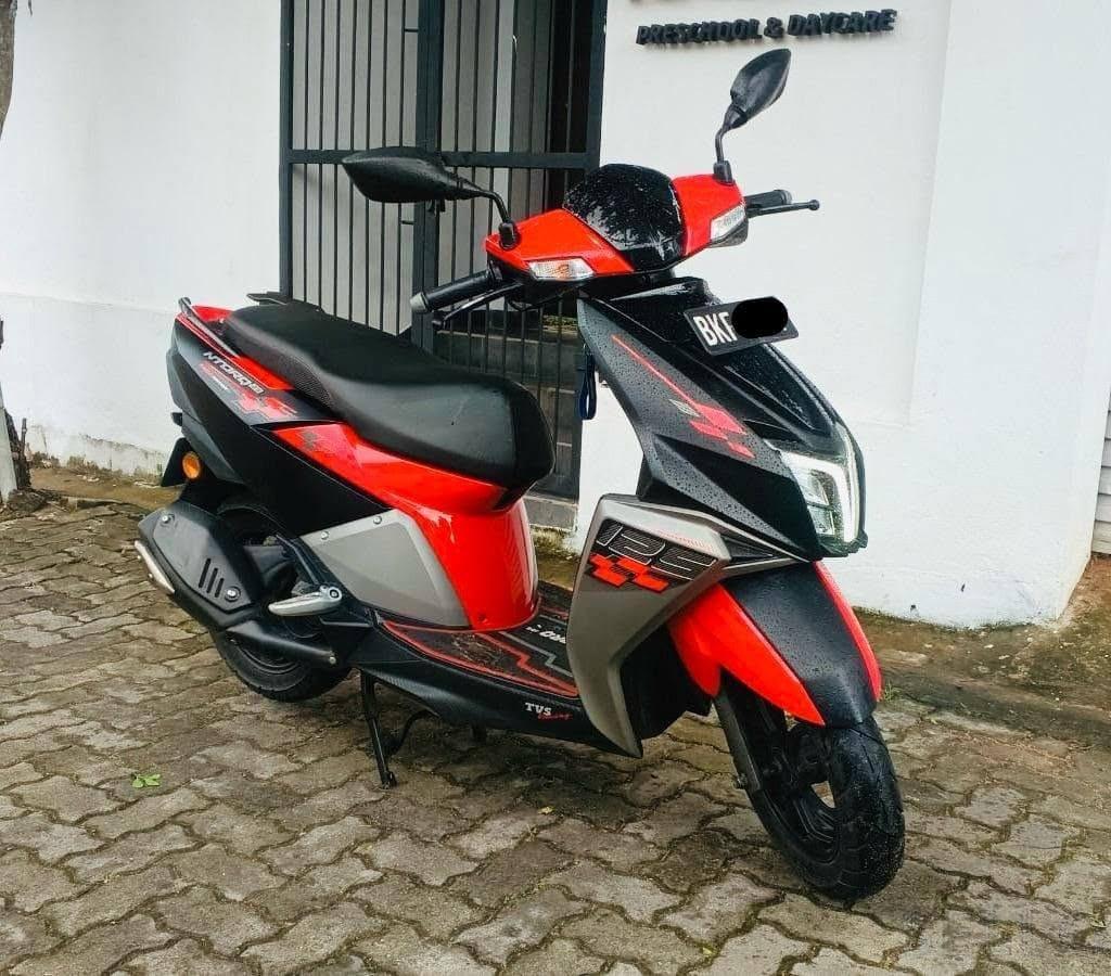 TVS Ntorq 2025 - Photo 2