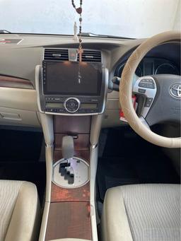 Toyota Premio 2010 - Photo 5