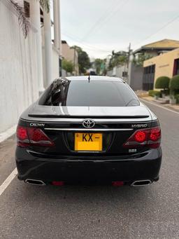 Toyota Crown 2008 - Photo 4