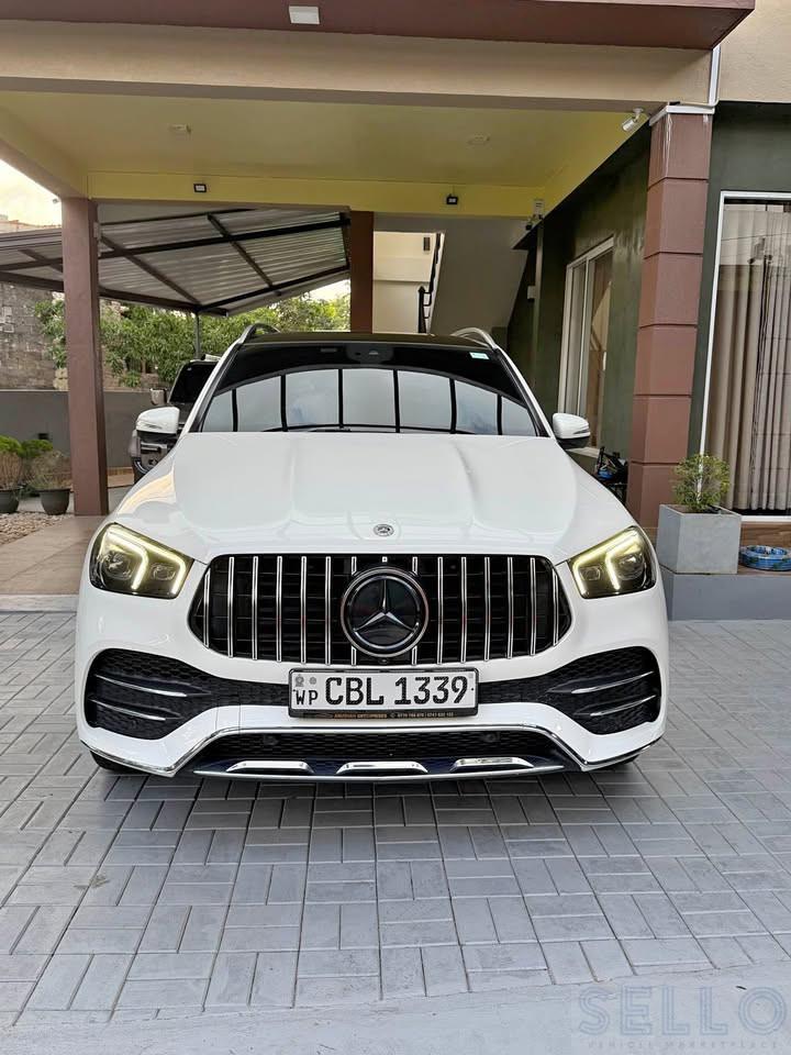 Mercedes-Benz GLE 2020 - Photo 9