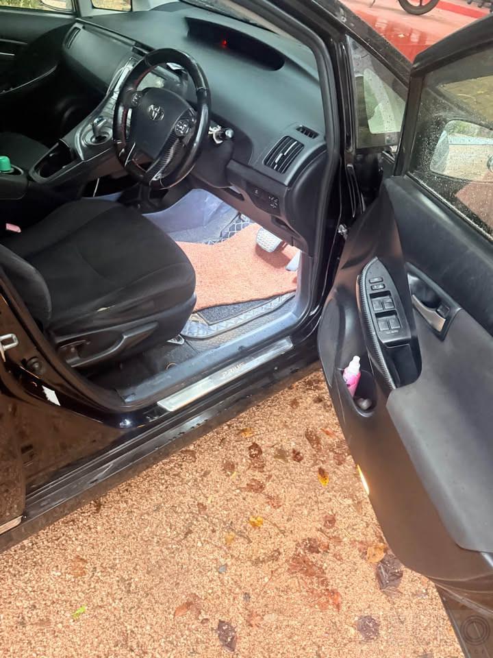 Toyota Prius 2013 - Photo 3
