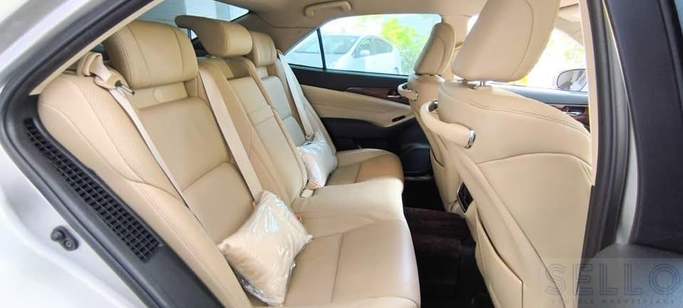 Toyota Crown 2013 - Photo 4