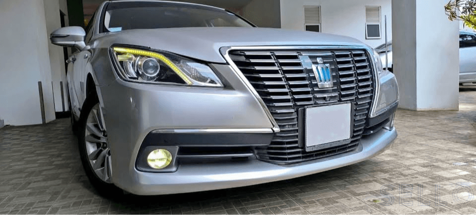 Toyota Crown 2013