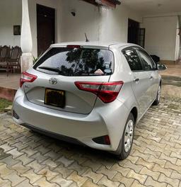 Toyota Vitz 2017 - Photo 4
