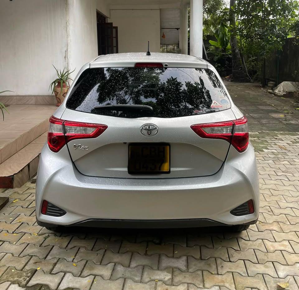 Toyota Vitz 2017 - Photo 6