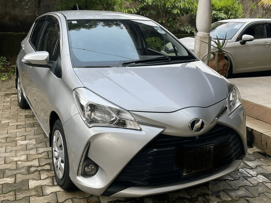 Toyota Vitz 2017
