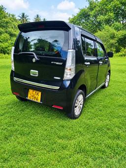 Suzuki Wagon R 2014 - Photo 4