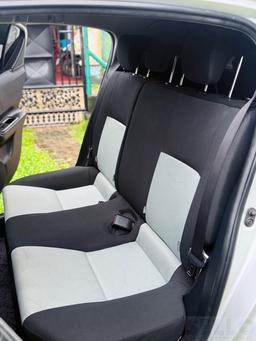 Toyota Aqua 2016 - Photo 2